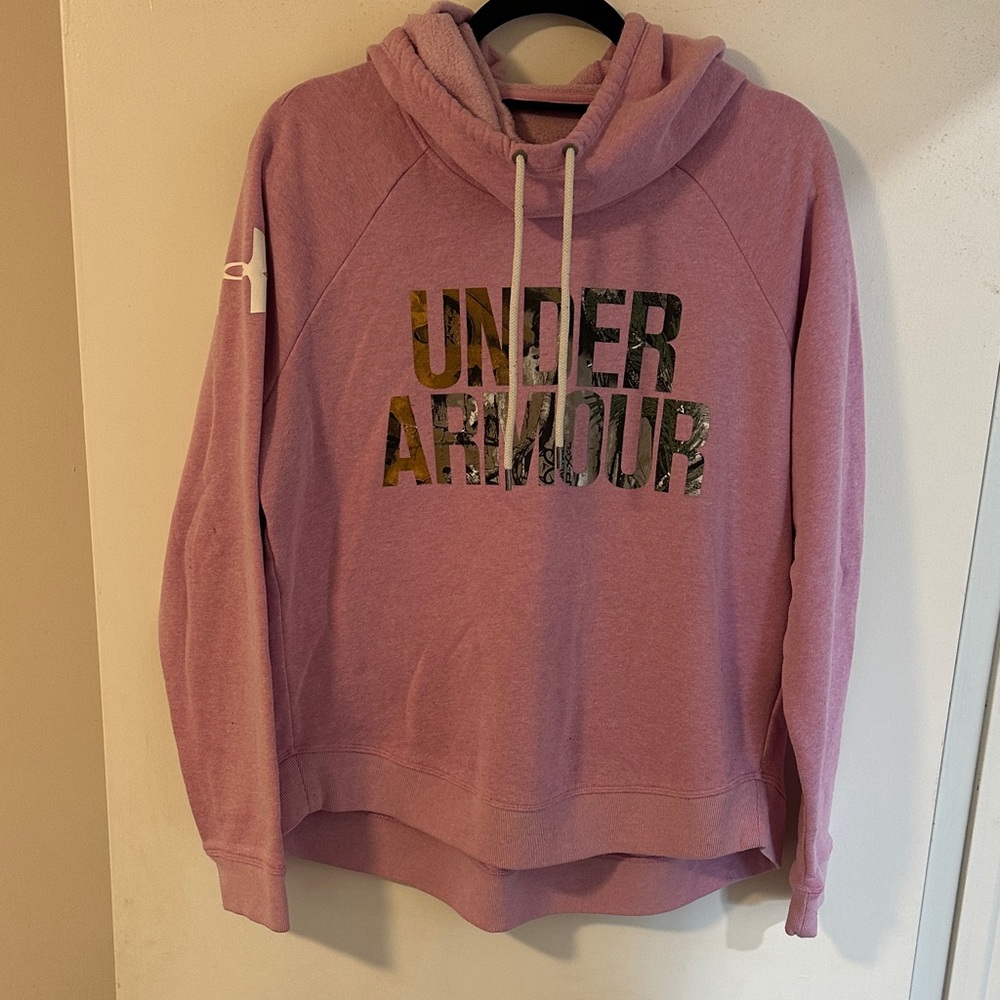 Under Armour Women's camo letter hoodie sz L